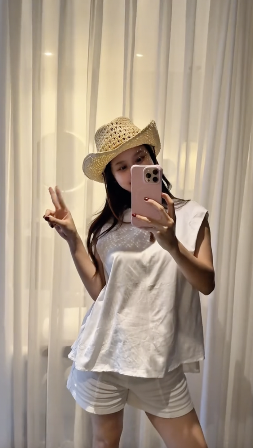 Mỹ nhân Thanh Hóa gây chú ý với dấu hiệu mang thai, cư dân mạng chúc mừng- Ảnh 3.