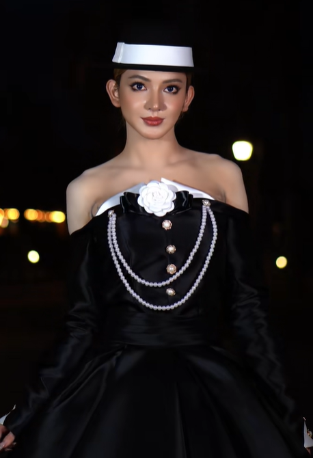 Bùng lên drama từ thiện giữa 2 TikToker, Phạm Thoại cũng bị gọi tên, netizen: 