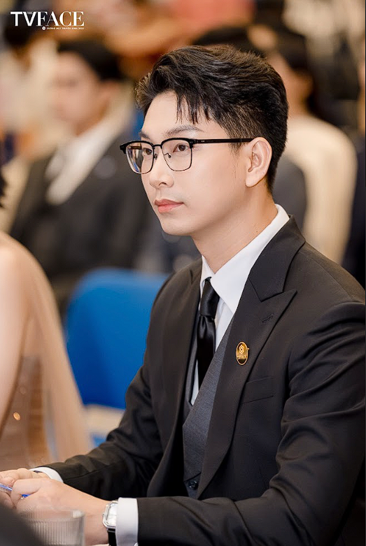 Người chiến thắng The TVFace tỏa sáng bên Nam vương Tuấn Ngọc tại Miss World Vietnam 2025- Ảnh 4.