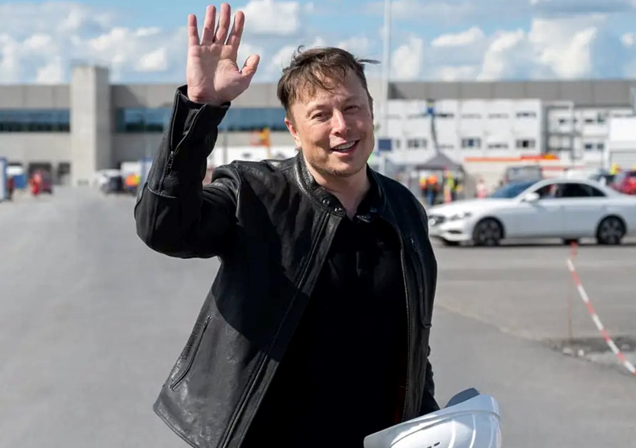 Quá khứ nghèo khó của Elon Musk: Chỉ tiêu 1 USD/ngày và chế độ ăn uống kham khổ - Ảnh 1.