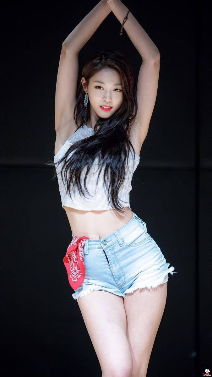 Nữ thần sắc đẹp Seolhyun: Từ đỉnh cao đến vực thẳm - Ảnh 4.