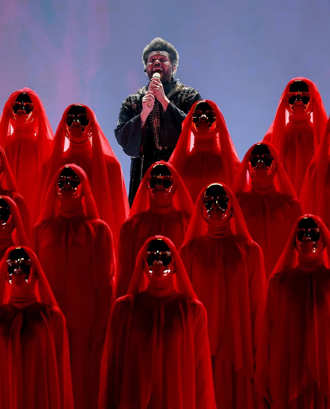 Người yêu cũ Selena Gomez biến concert thành 'đại lễ hiến tế', vé lên tới 100 triệu khán giả vẫn tranh nhau- Ảnh 7.