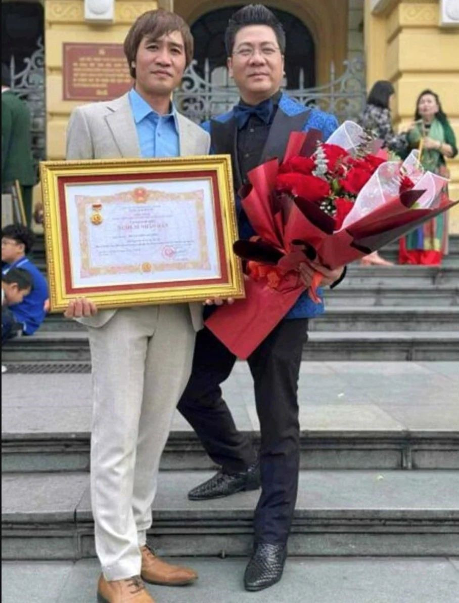 Một gia đình quê Đông Anh có 2 anh em là NSND, một người là tiến sĩ, Phó Giám đốc Học viện Âm nhạc- Ảnh 1.