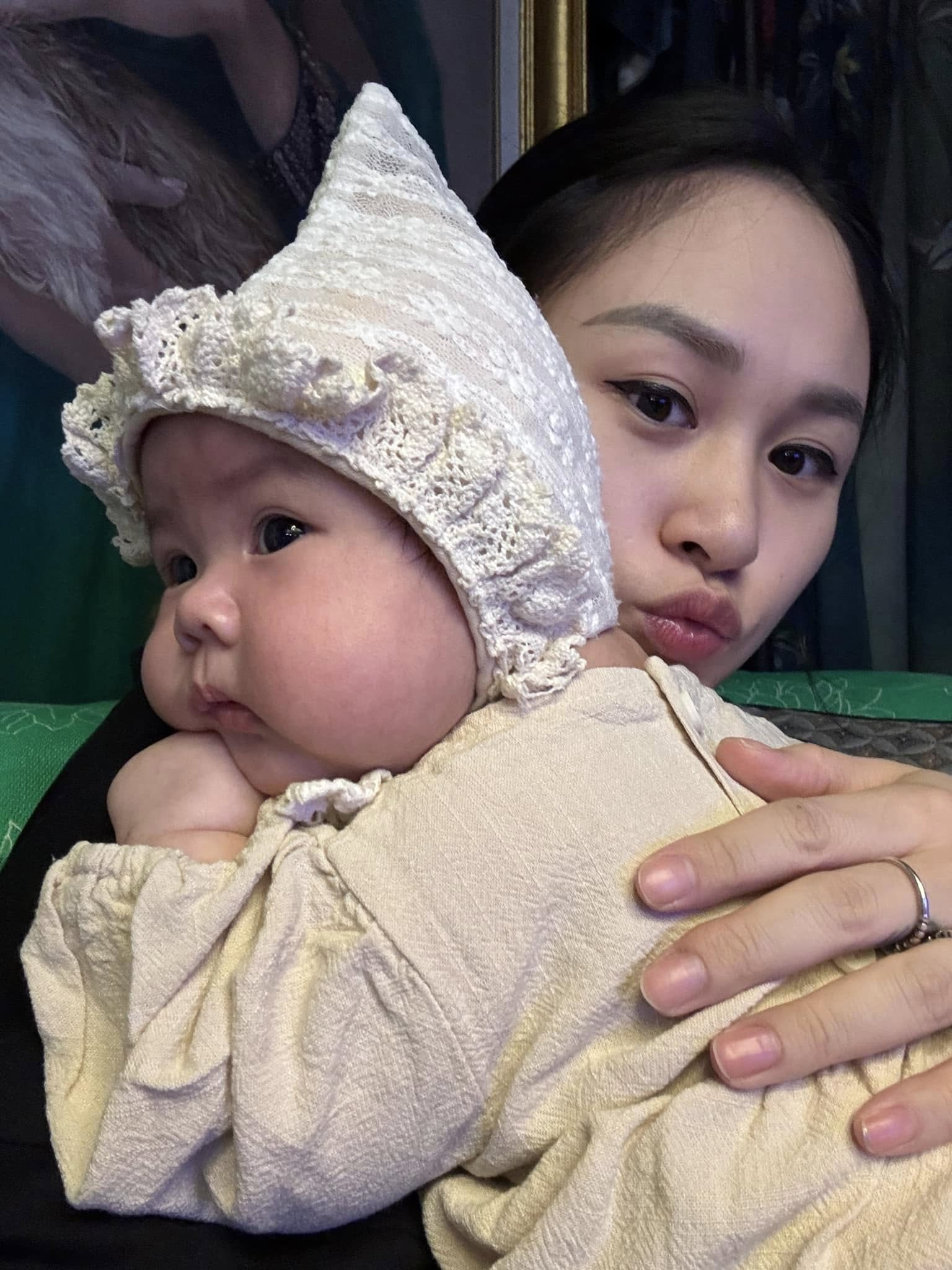 Con gái diva Thanh Lam gia nhập hội mẹ bỉm sữa Việt, nhan sắc mẹ và bé khiến ai cũng ngỡ ngàng chỉ sau 6 tháng sinh nở! - Ảnh 4.