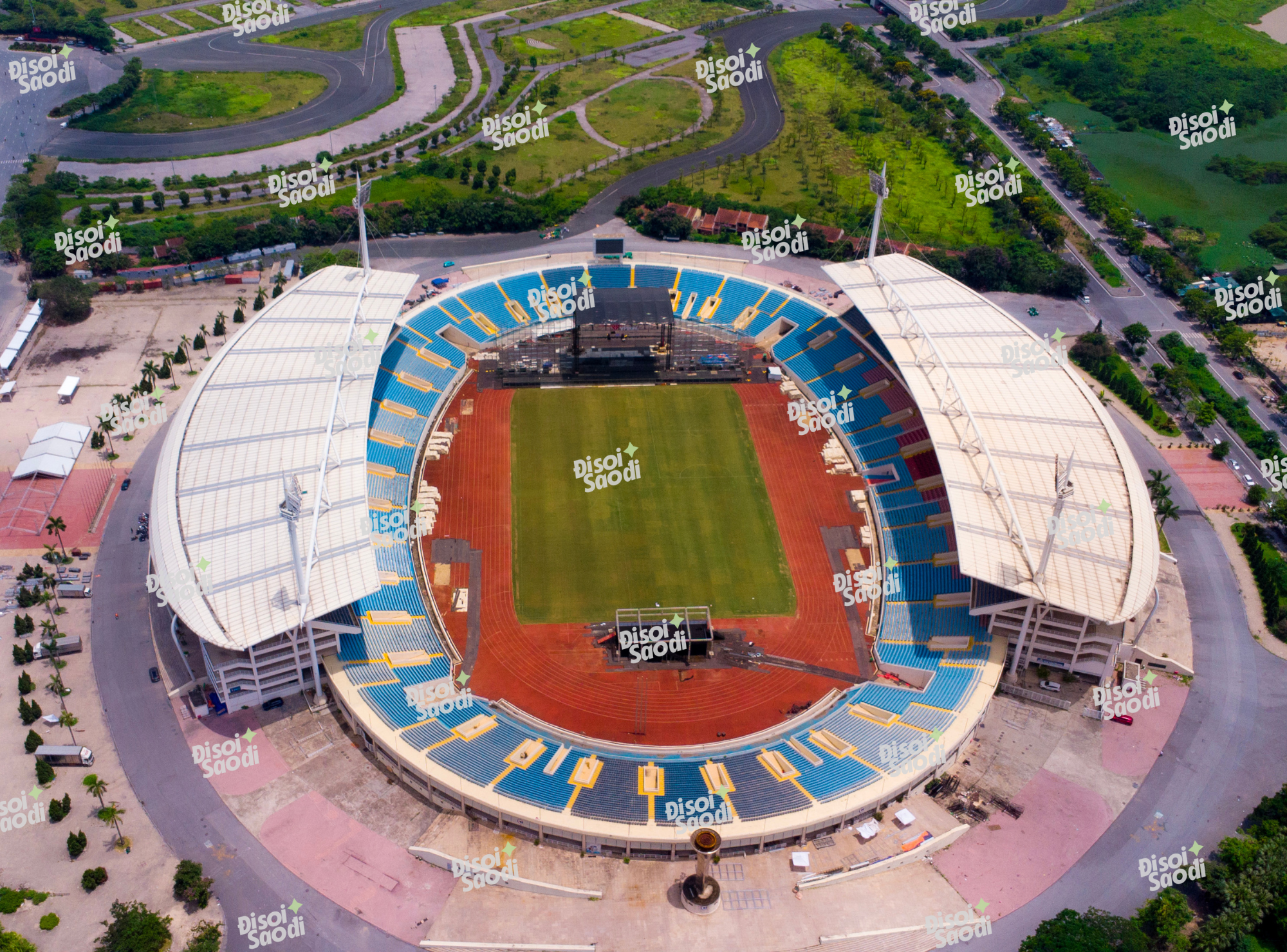 Sân khấu Mega Concert