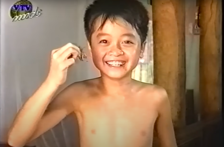 Khám Phá Danh Tính Cậu Bé Bác Học Gây Chấn Động Trong Phim 'Chú Dế Nhỏ Tội Nghiệp'- Ảnh 3.