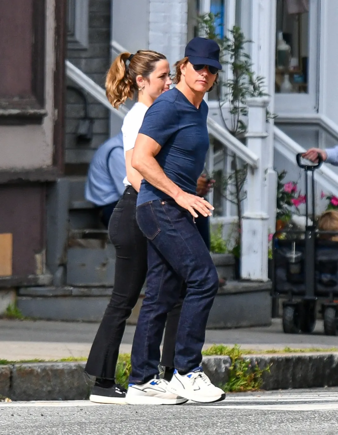 Tom Cruise và Ana de Armas tại Woodstock