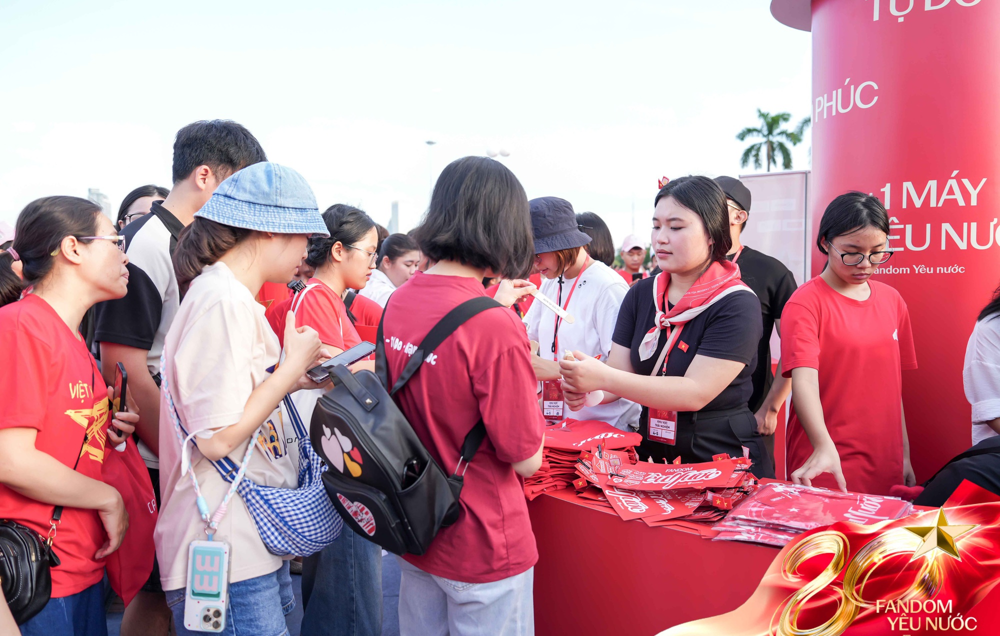 Booth Fandom Yêu Nước: Sự Kiện Hấp Dẫn Với Hơn 2500 Người Tham Gia - Ảnh 2.